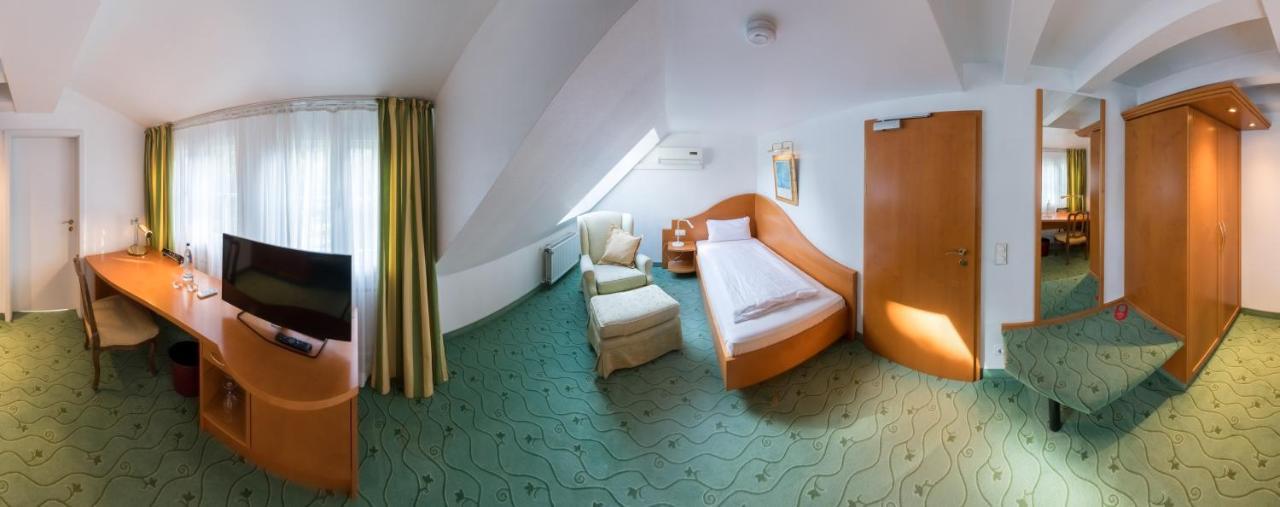 Hotel Villa Im Park Düsseldorf Pokój zdjęcie